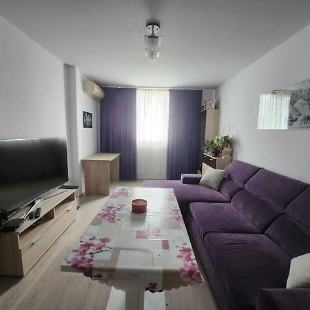 Modern Apartment. Best Location Sofia Bagian luar foto