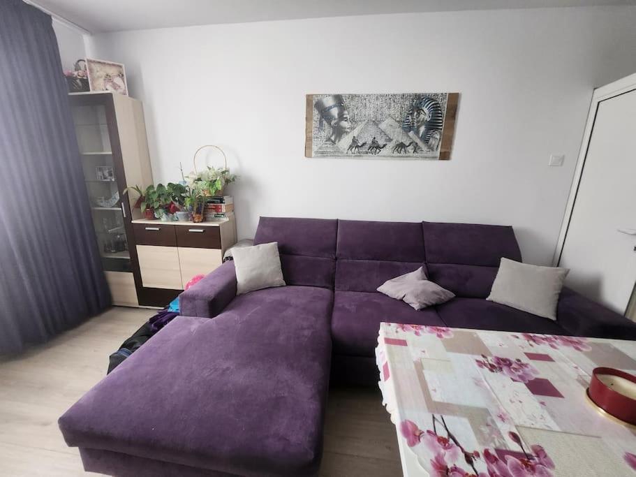 Modern Apartment. Best Location Sofia Bagian luar foto