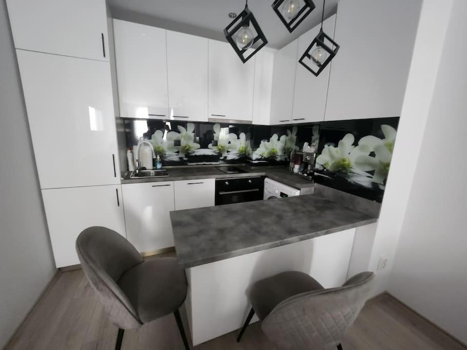 Modern Apartment. Best Location Sofia Bagian luar foto